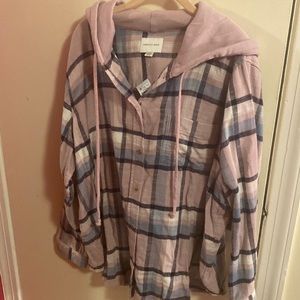 🌸 NWT American Eagle womens hooded flannel! Size XL!